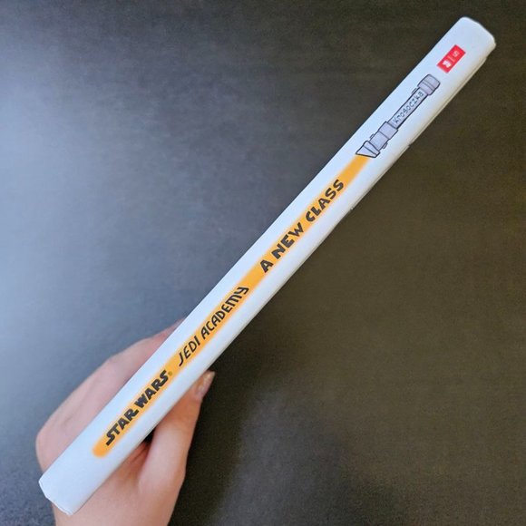 4/$25 A New Class (Star Wars: Jedi Academy 4) by Jarrett J. Krosoczka- Hardcover - Picture 3 of 5